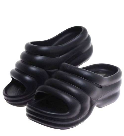 Plażowe czarne klapki basenowe na platformie /G2-1 17702 G181/