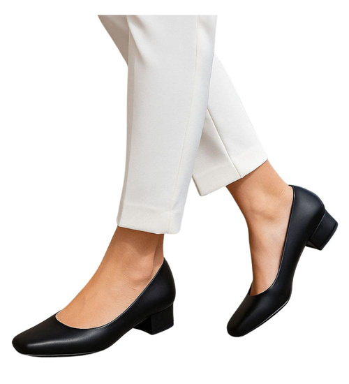 Czarne czółenka na niskim obcasie /E9-2 17736 W102/