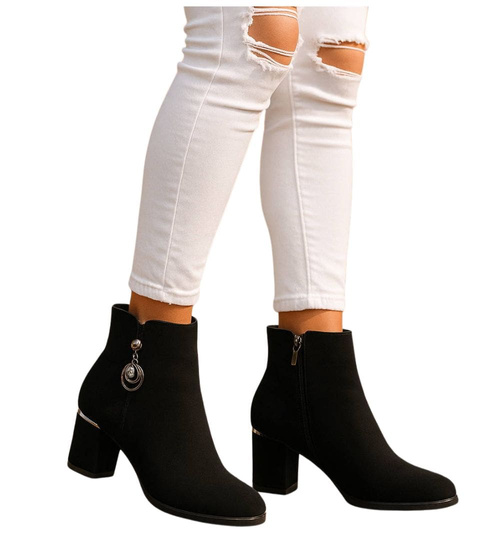 Czarne eleganckie botki na niskim obcasie /D4-3 18270 W483/