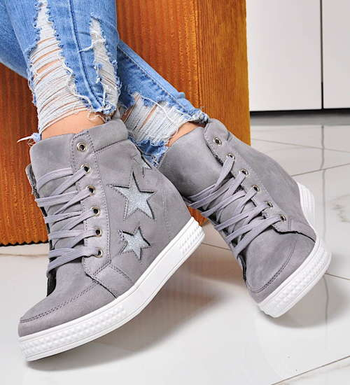 Szare sneakersy na niskim koturnie /A3-2 8010 S399/ Szare sneakersy na niskim koturnie /A3-2 8010 S399/