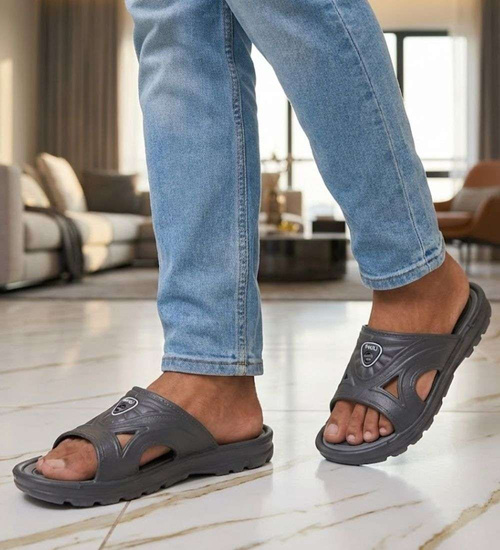 Wodoodporne chłopięce klapki na plażę /16532 E3-1 T8/