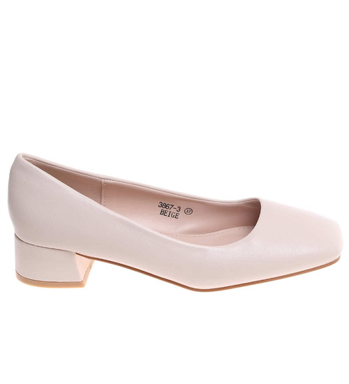 Beżowe czółenka na niskim obcasie /A6-3 18226 W107/