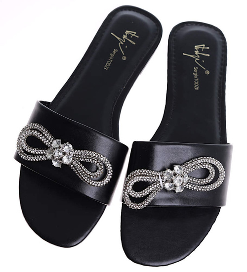 Czarne płaskie klapki damskie z kokardą /B6-2 16165 T139/