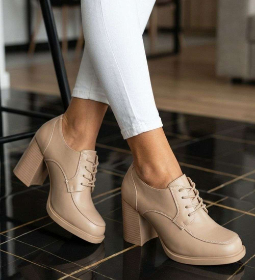 Sznurowane beżowe czółenka na słupku /C7-3 18667 T359/
