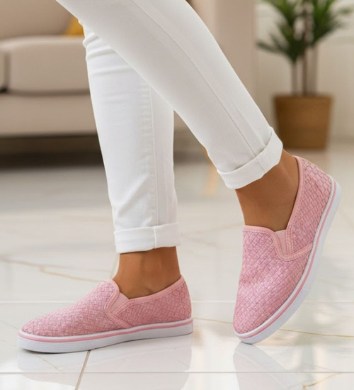 Wsuwane trampki slip'ony Różowe /F8-3 4940 S190/