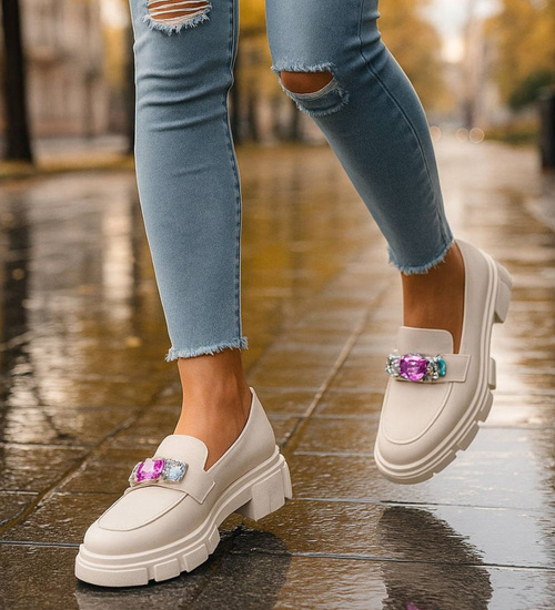 Beżowe półbuty mokasyny na platformie /C6-3 12708 T796/