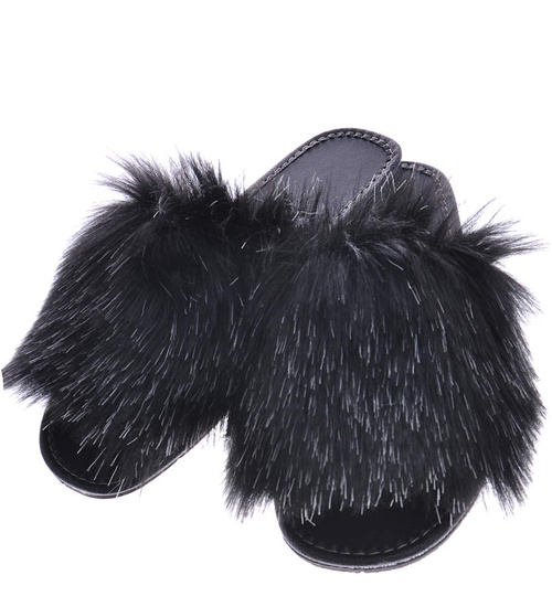 Czarne kapcie domowe klapki z futerkiem /A4-1 6169 S195/