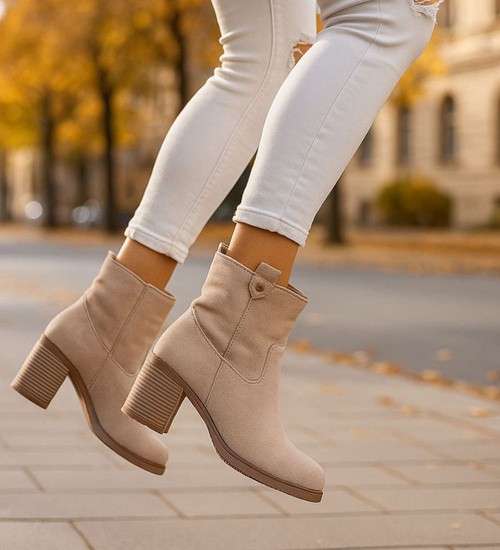 Beżowe eleganckie botki na grubym obcasie /F3-3 18283 W486/