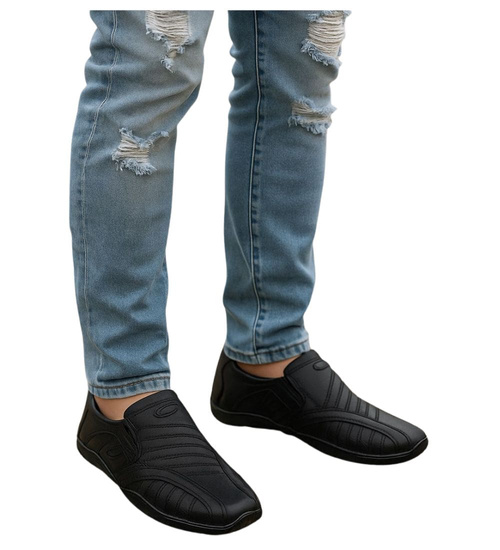 Wsuwane czarne półbuty chłopięce /D9-3 17567 T088/