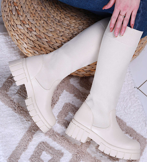 Beżowe kozaki damskie na platformie /A1-1 18088 T390/