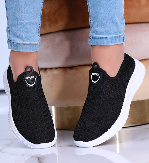 Ażurowe czarne buty sportowe damskie /C3-3 16129 T230/