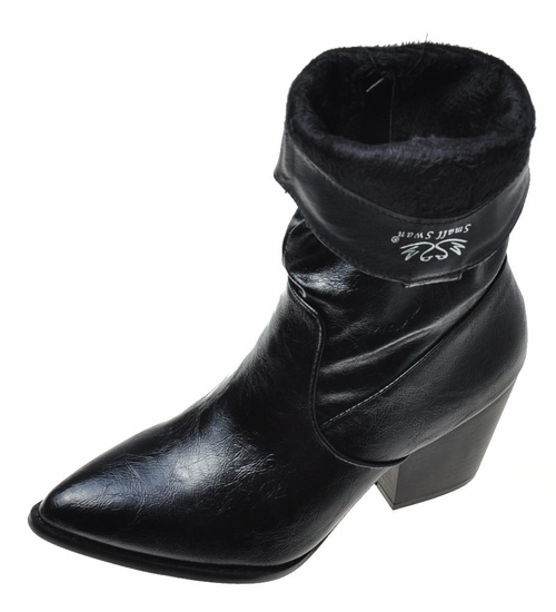 Krótkie czarne kozaki na obcasie /C4-3 9504A S327/