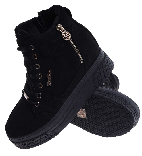 Czarne zamszowe sneakersy na koturnie i platformie /G3-3 15506 T634/