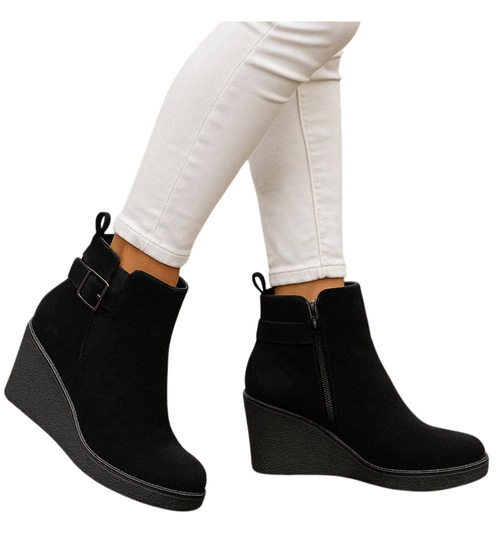 Czarne botki damskie na koturnie /F10-3 18319 W484/