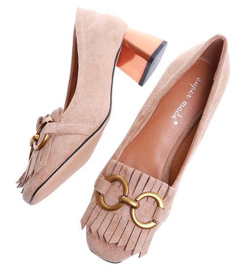 Beżowe czółenka na niskim obcasie /B7-2 15461 T297/