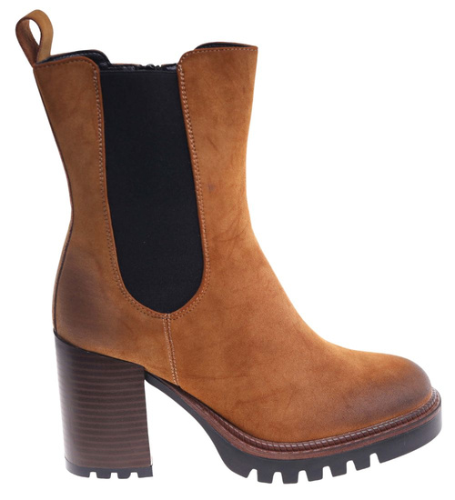 Karmelowe zimowe botki na słupku /F3-2 18592 G388/