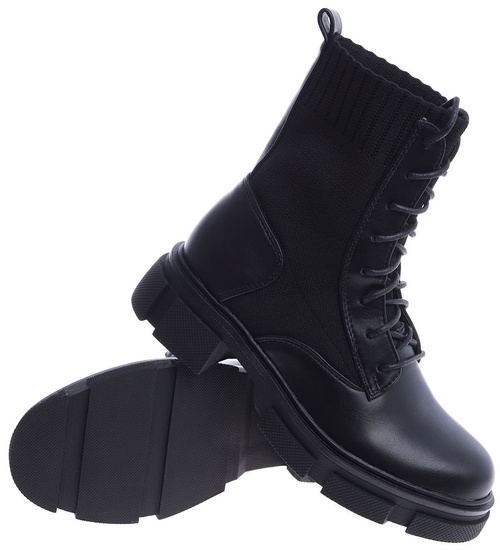 Czarne trapery damskie z elastyczną cholewką /D6-1 14849 T6/