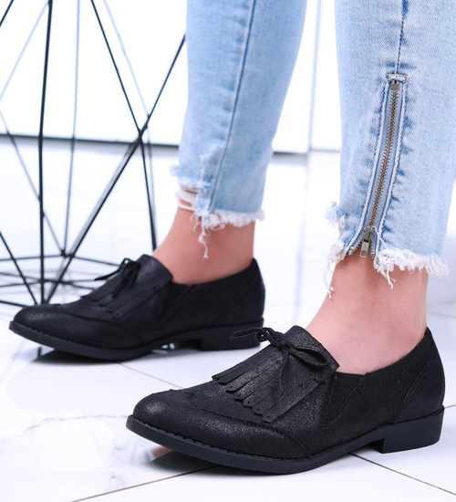 Wsuwane czarne półbuty loafersy damskie /B4-3 15753 T223/