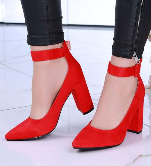 Czerwone czółenka damskie z paseczkiem /A4-2 14796 T298/ Czerwone czółenka damskie z paseczkiem /A4-2 14796 T298/