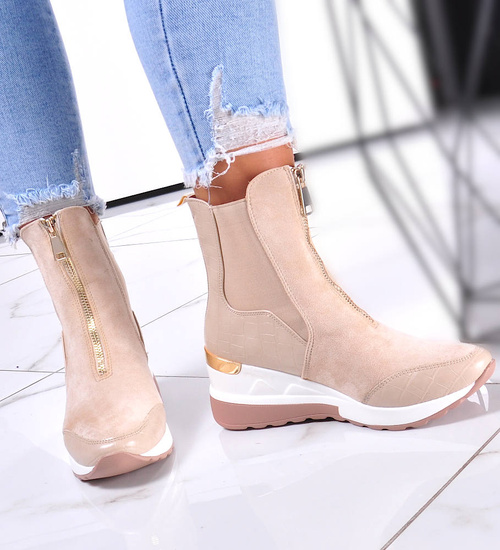 Beżowe botki na koturnie ze skóry ekologicznej /G3-3 12293 T595/