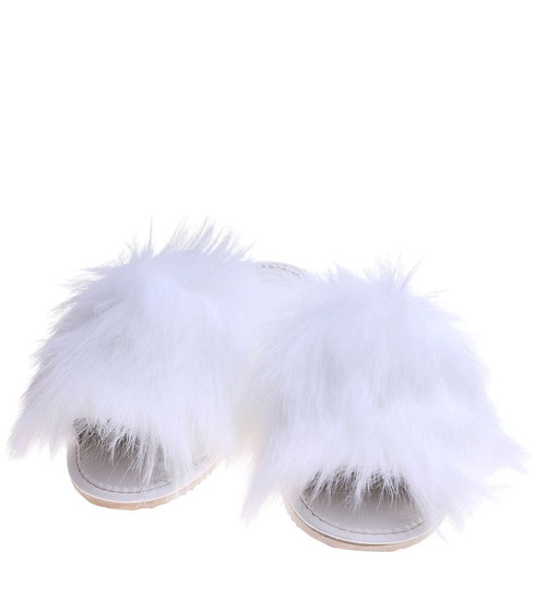 Białe klapki z efektownym futerkiem /F5-1 3824 S197/