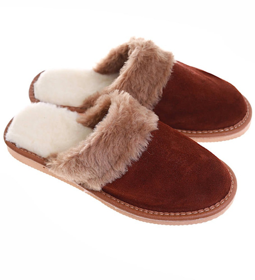 Ocieplane brązowe kapcie damskie /A10-1 17111 S196/