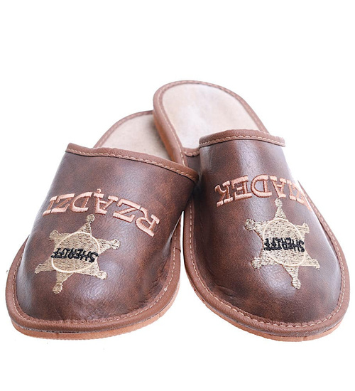 Brązowe kapcie na prezent SUPER DZIADEK SZERYF /C2-1 6596 S198-5/