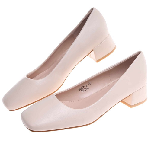 Beżowe czółenka na niskim obcasie /A6-3 18226 W107/