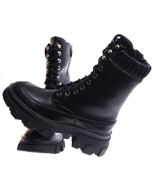 Sznurowane czarne glany trapery na platformie /F9-1 17183 T312/