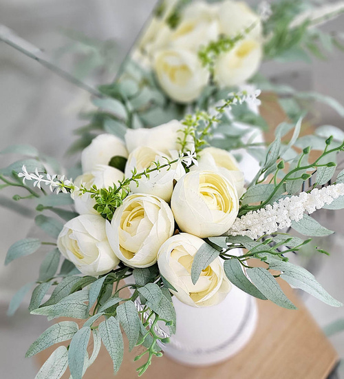 Flower box- śliczne róże w pudełku na prezent /FL45A M313/