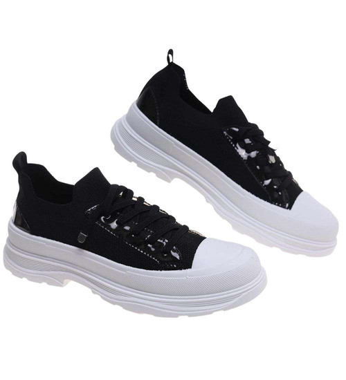 Czarne trampki na platformie wsuwane /D8-3 18721 T7/