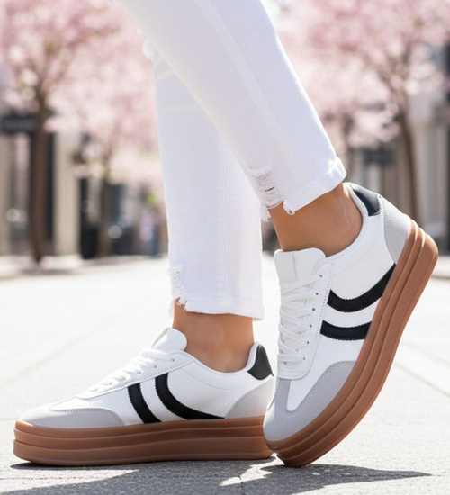 Sznurowane białe trampki damskie /A10-3 16817 T585/