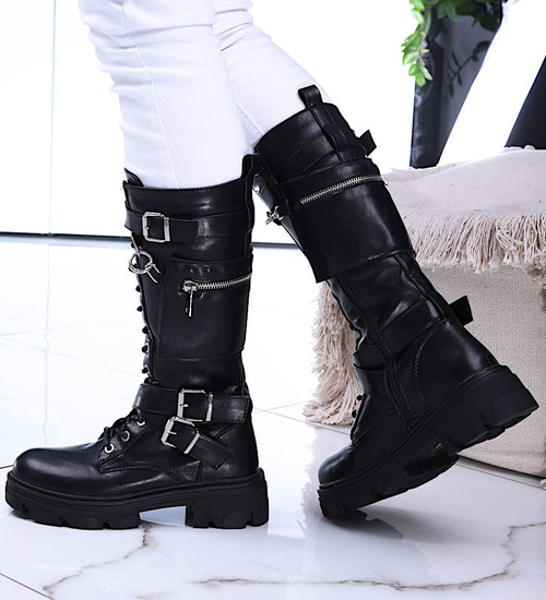 Czarne wysokie trapery glany /A5-3 14879 T534/