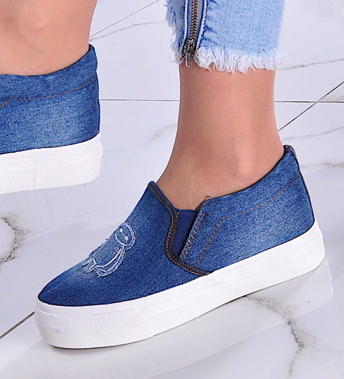Wszuna tenisówki slip on na platformie Granatowe /D7-1 11383 T162/