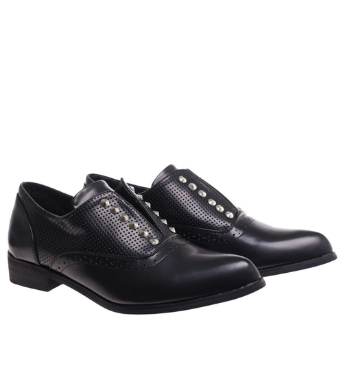 Ażurowe czarne półbuty oxfordy /J4-3 13326 T131 H2/