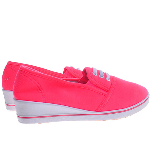 Różowe tenisówki damskie na niskim koturnie /E6-2 8019 S192/