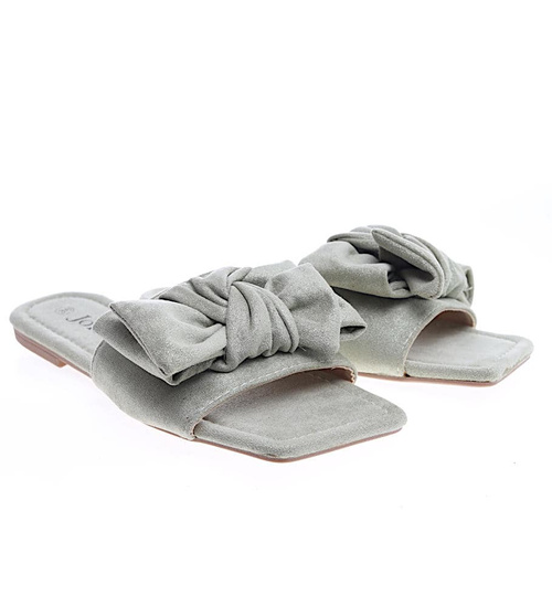 Płaskie oliwkowe klapki damskie /E2-2 13703 T194/