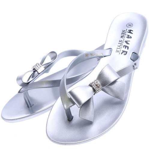 Plażowe srebrne klapki japonki /A9-3 14529 T089/