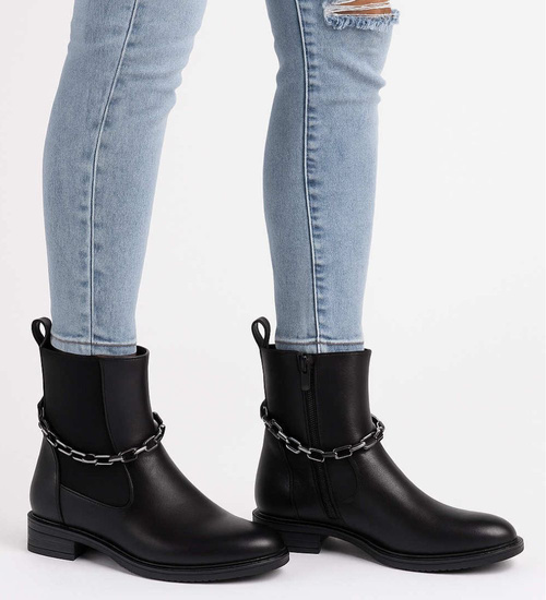 Kobiece czarne botki na niskim obcasie /A1-3 15248 T386/