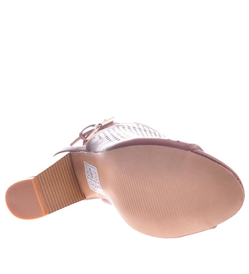 Brązowe sandały damskie na obcasie /E5-2 11911 T492/