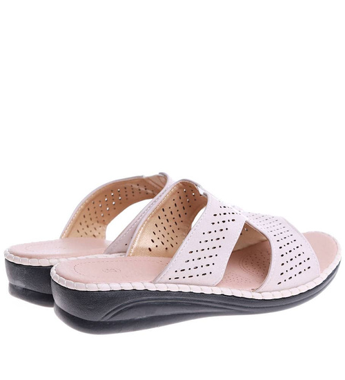 Beżowe damskie klapki na niskim płaskim obcasie /B7-2 16139 T280/