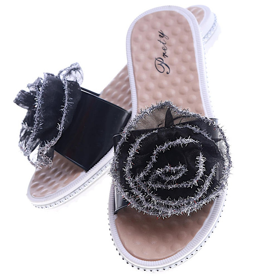 Plażowe czarne klapki z ozdobą /G6-1 14013 T190/