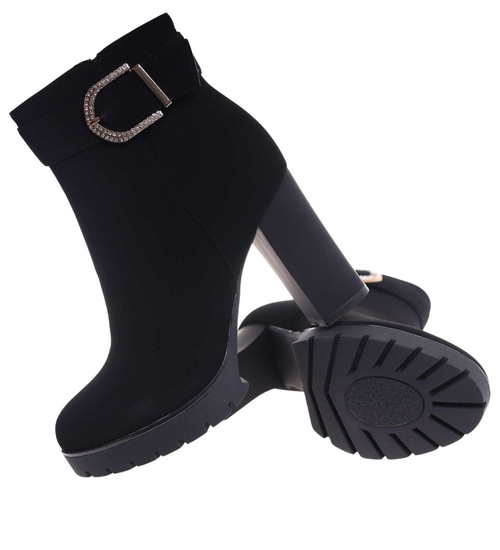 Zimowe botki na grubym obcasie i platformie /A5-3 18511 T482/