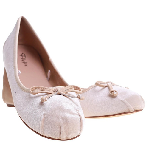 Zamszowe beżowe balerinki z paseczkami /A8-2 13330 T035 +H2/