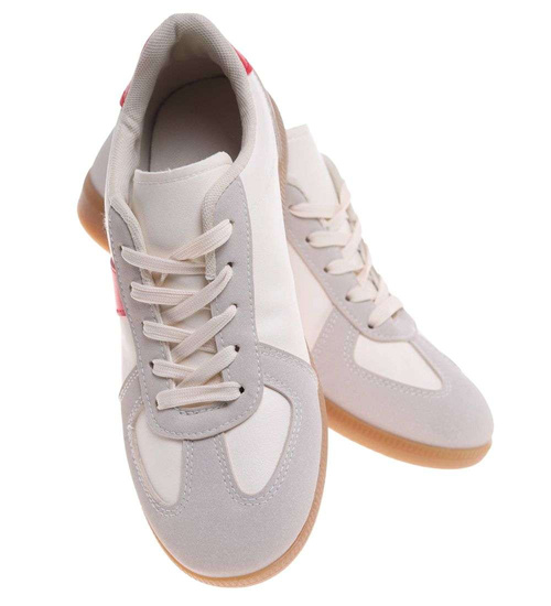 Wiązane snekaersy damskie białe wygodne /A3-3 18715 T177/