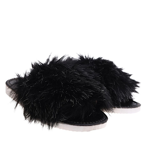 Klapki z futerkiem na grubym spodzie Czarne /E1-1 6925 S197/