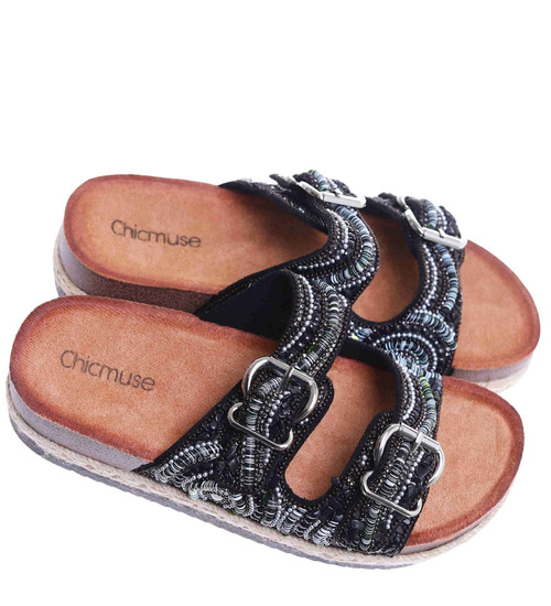 Czarne klapki damskie na niskiej platformie /C6-2 17686 G289/