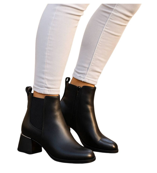 Czarne klasyczne botki na niskim obcasie /G11-3 18299 T488/