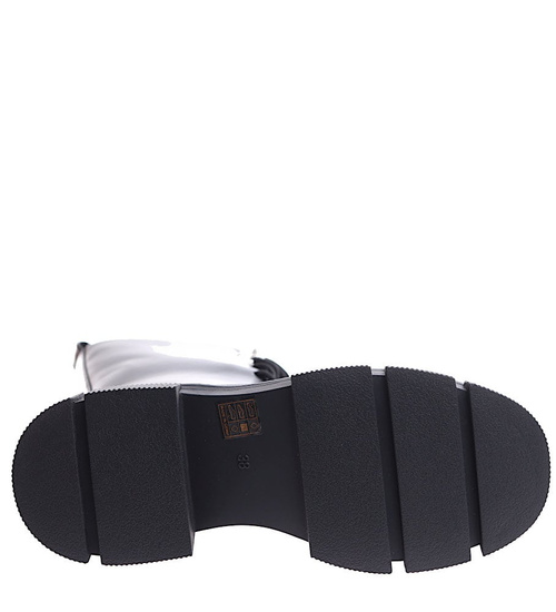 Wiązane czarne glany trapery na platformie /D8-3 17184 T312/