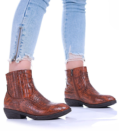 Brązowe botki damskie na płaskim obcasie /A5-2 12575 S290/